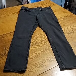 LEVI'S Jeans Womens Black 10 BLACK PULL ON SKINNY Denim Pants Preowned Work Used